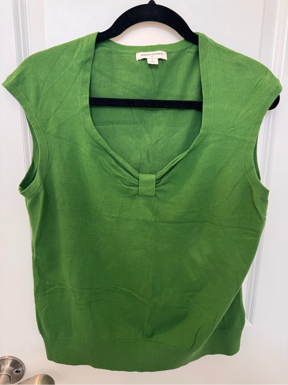 Banana Republic Bright Green Sleeveless Knit Tank